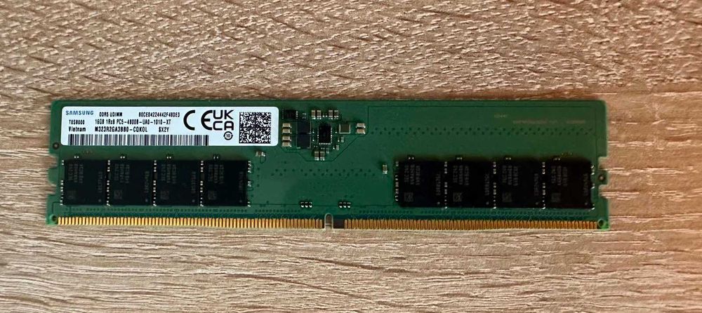 Vand memorie DDR5 Samsung 16GB 4800MHZ