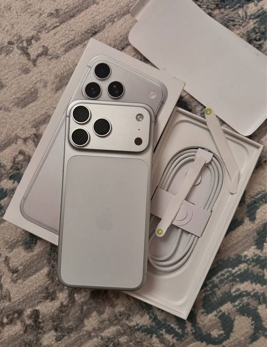 Айфон 17 про//iPhone 17 Pro