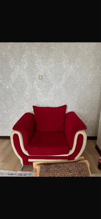 Диван и 2 кресла