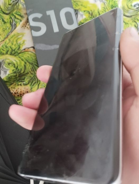 Самсунг с10 128гб