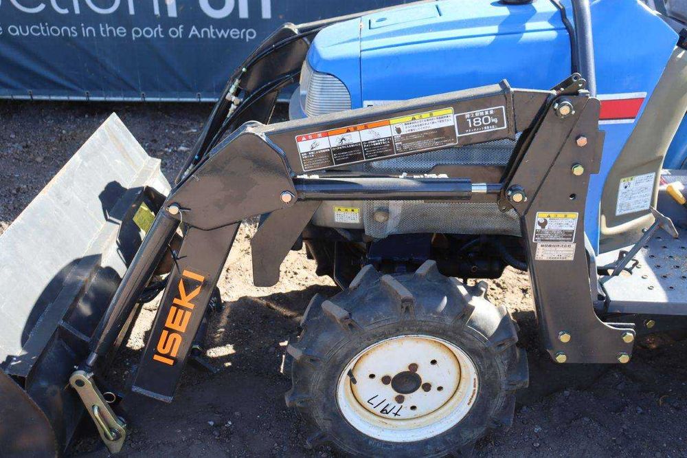 Tractor Iseki CLD-TM17 Diesel 16HP cu freza de pamant si cupa
