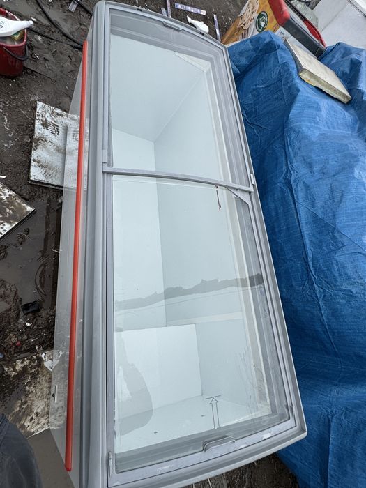 Витрины морозильники