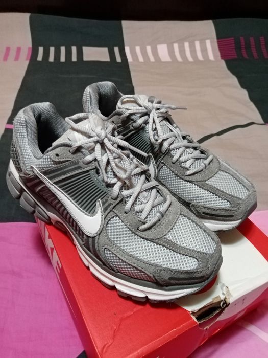 Nike Zoom Vomero 5