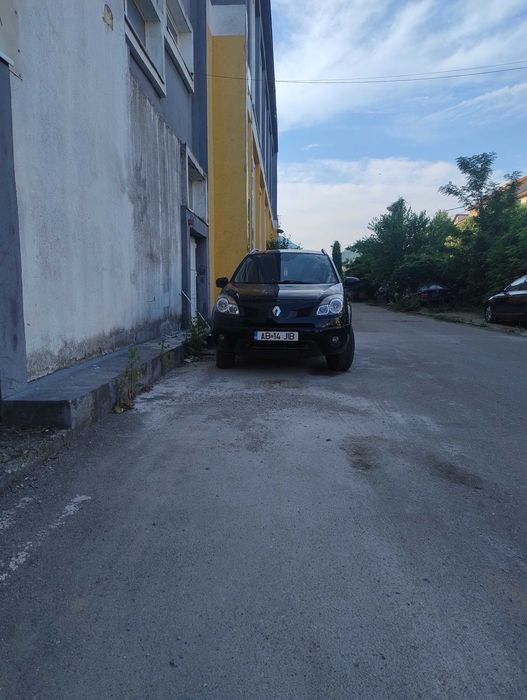 Renault Koleos 2.0 dCi 150 CP 4x4 2009