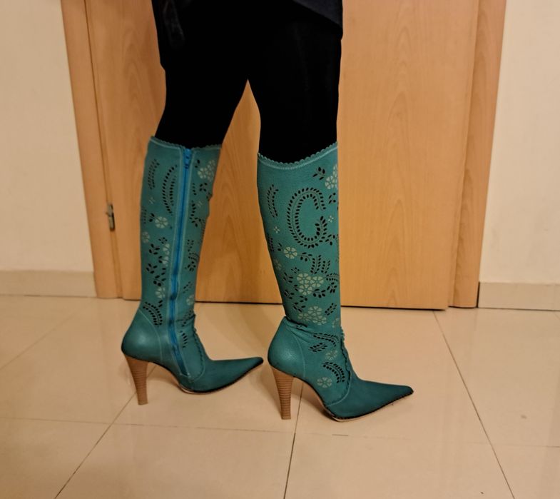 Ботуши, сини от естествена кожа