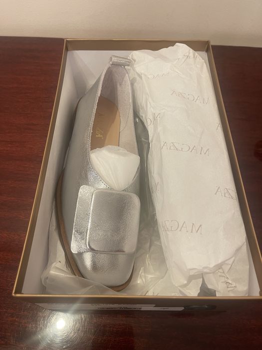 Обувь женская фирменная