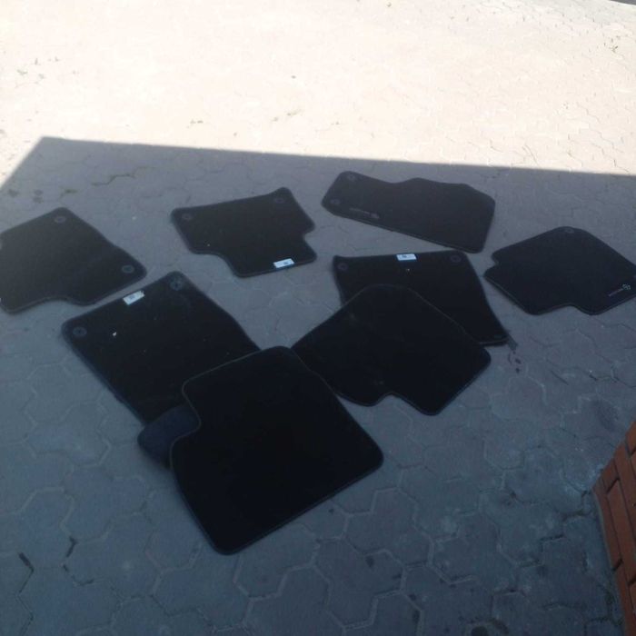 Продаются оригинальные коврики для Audi Q7