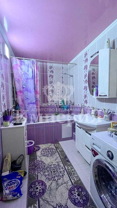 продается 3хком. Центр Елена