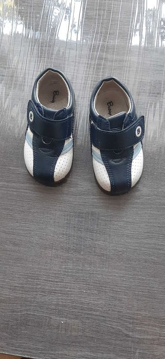 Обувь для малышей. Кросовки 21 размер