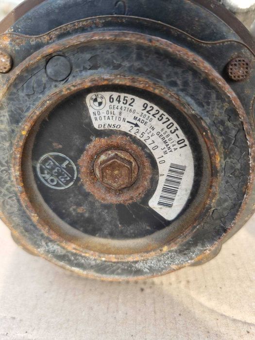 Compresor Clima AC aer conditionat BMW E90 E92 320D N47 184cp 2.0D
