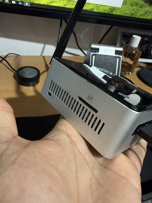 MiniPC IntelNUC i5 6250U 8gb ddr4 256ssd