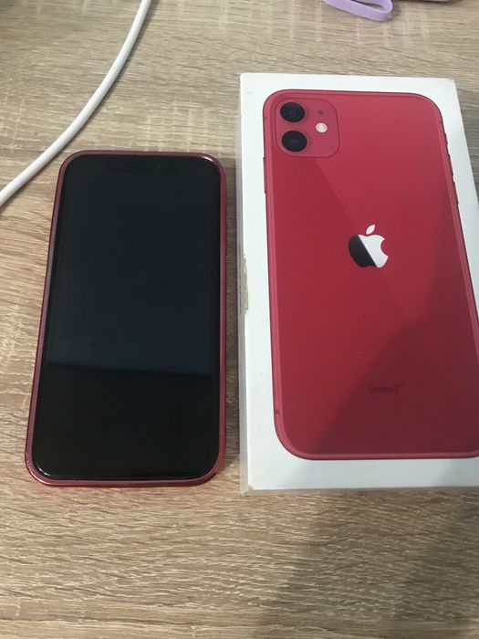 Продам айфон 11 красный 64 гб 76% акб фейс айди