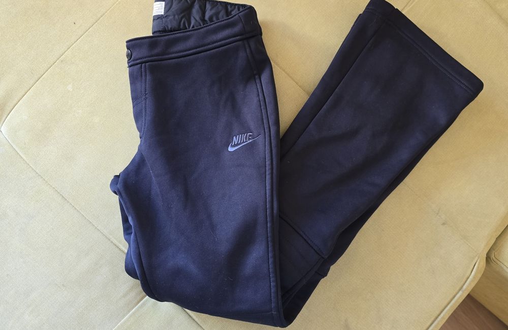 NIKE дамска черна ски долница S размер