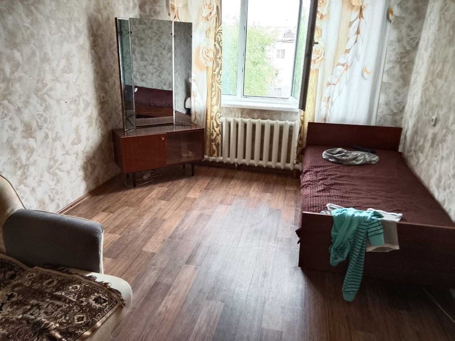 1-комн. квартира, район 8 школы, торг