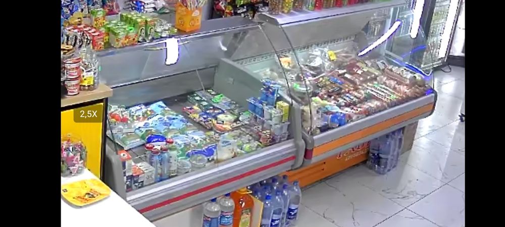 Продам холодильный ларь под сыры колбасы