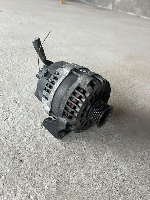 Генератор на мерседес 140А