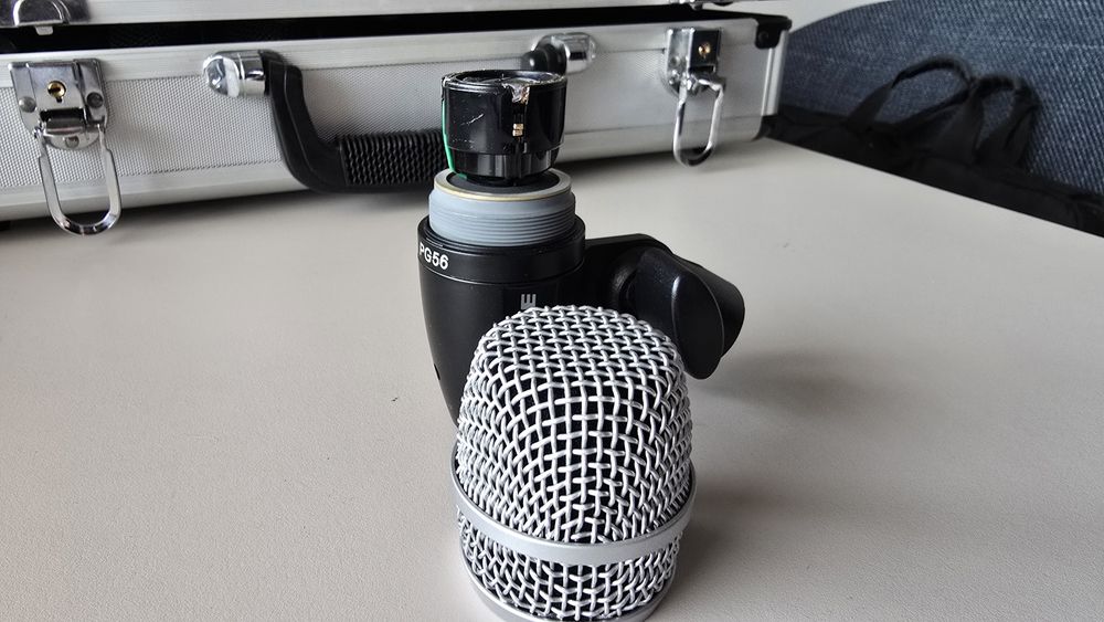 Microfon tobe, cahon, djembe SHURE PG56