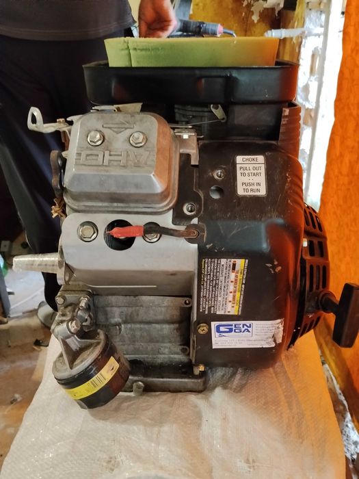 Briggs & Stratton Vanguard 18hp OHV V-Twin 570 см³ – 3600 RPM