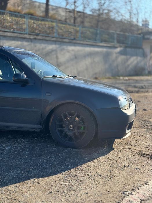 Golf 4 1.9tdi.