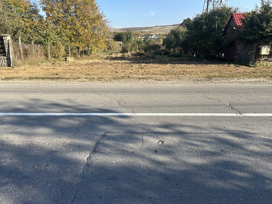 Vand teren acces direct din centura