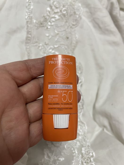 Spf  stik 50+ quyoshdan himoya qiluvchi