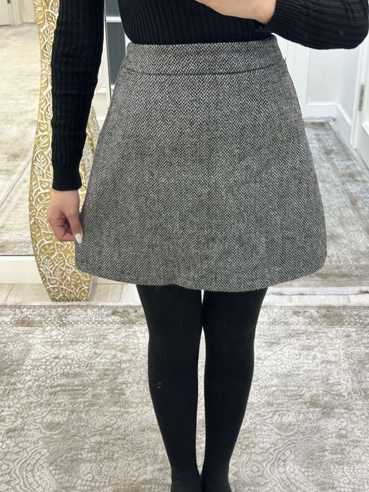 Тёплые юбки — по 150 тыс. каждая