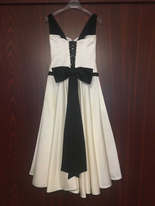 Superba rochie  de mireasa sau ocazie,  Blossom-dress