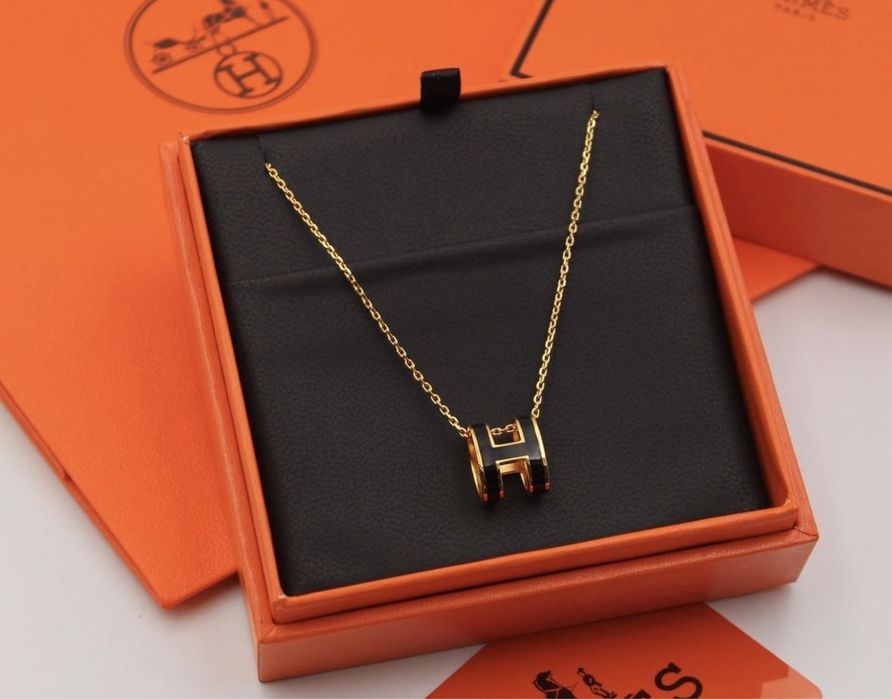 Колиета ,гривни и обеци по френски модели