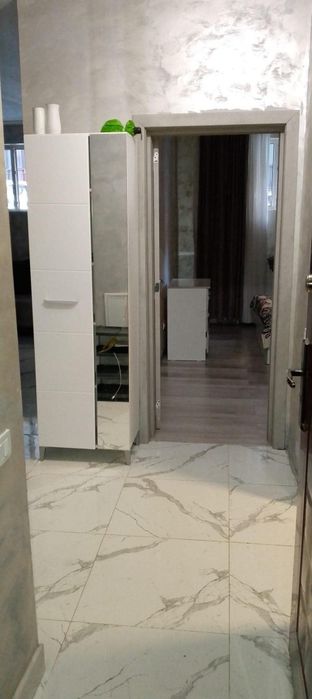 Închiriez apartament 2 camere mai multe detalii sunați la numărul de telefon 0784723812