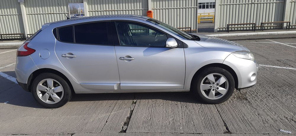 Megan 3 1.6 16v    Euro 5   100mil fix