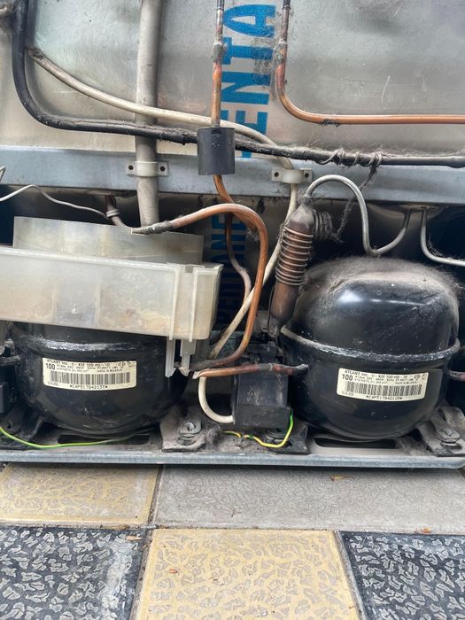 Холодильник на запчасти