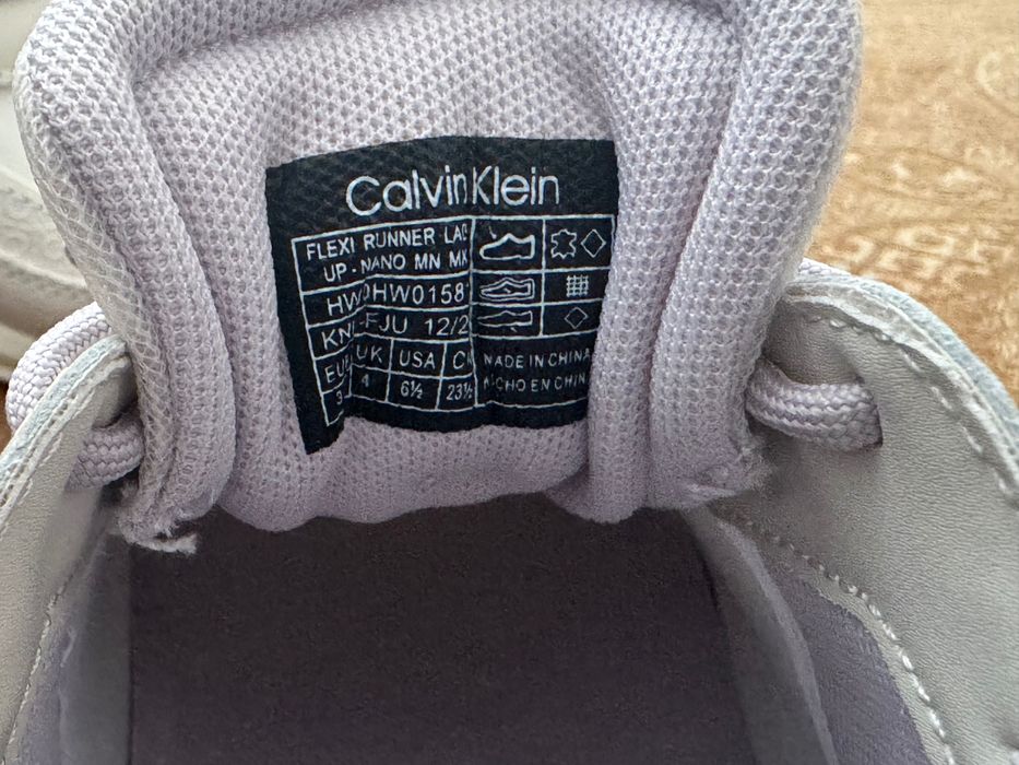 Женски маратонки Calvin Klein НОВИ