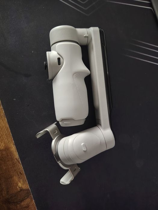 Sistem de stabilizare Insta360 Flow Standalone, Gri