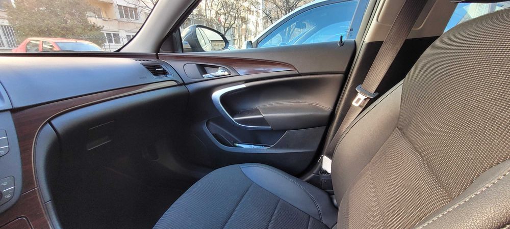 Opel Insignia 2009г - 220k.c