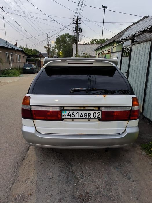 Продам Nissan R nessa