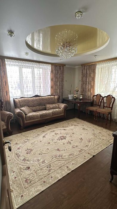 Продам 3 комнатную квартиру