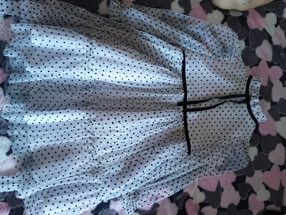 Платье на девочку красивое