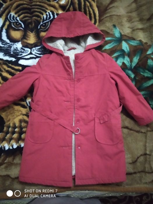 Плащ утеплённый для девочек