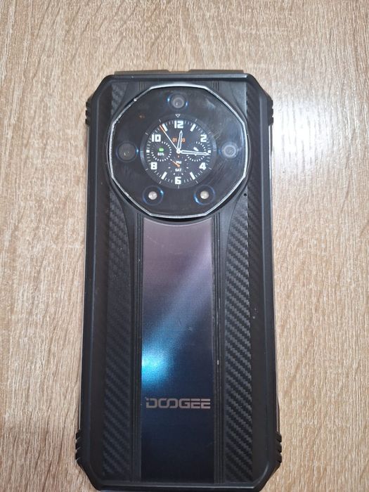 Телефон DOOGEE S110