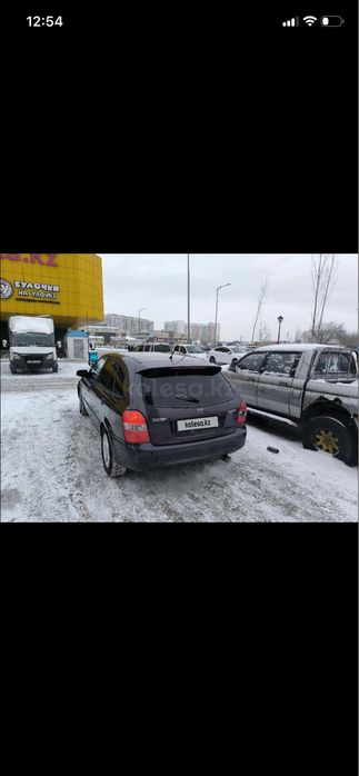 продам мазду 1999год обьеи 1.3л