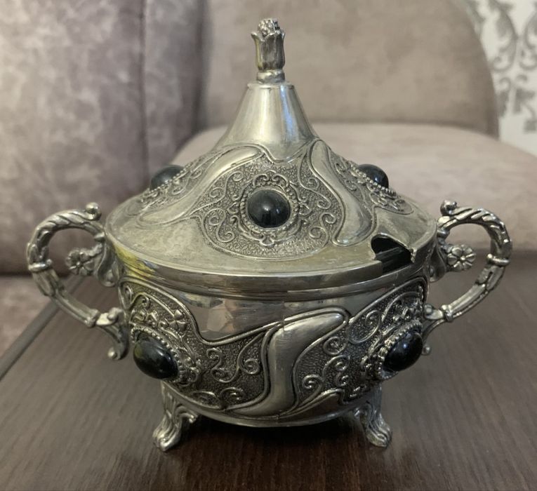 Антикварная посуда