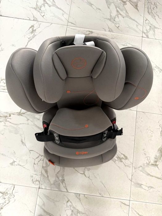Vând scaun auto pentru copii CYBEX Gold Pallas G i-Size