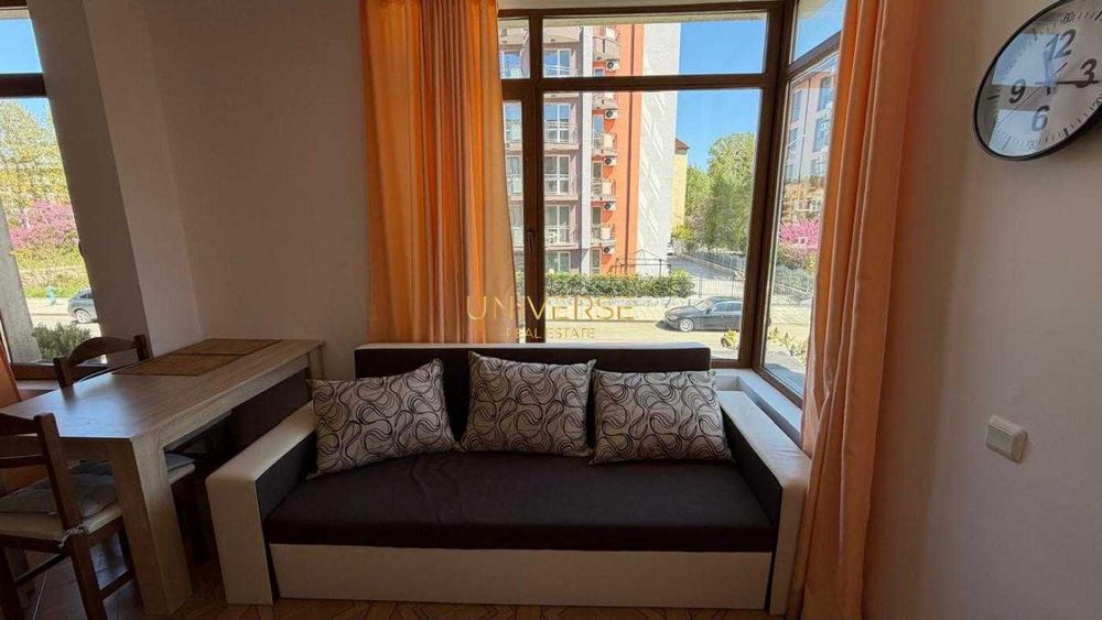 Продава се Двустаен апартамент в к.к. Слънчев бряг - 53 кв.м за 688 €/кв.м - Снимка #3