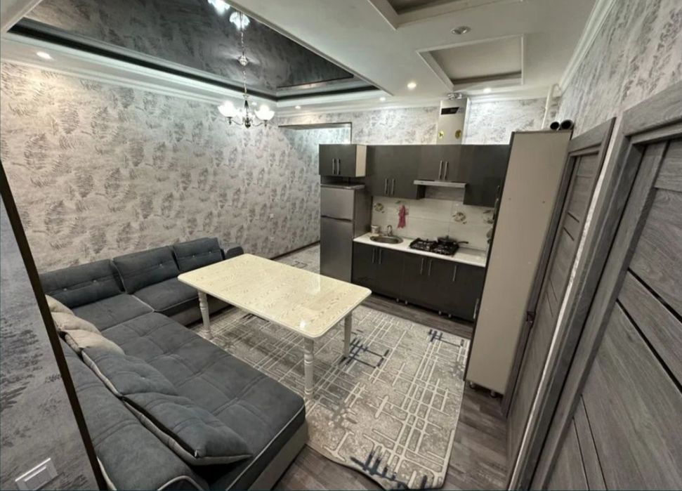 Посуточно. 1-комнатная. Абая