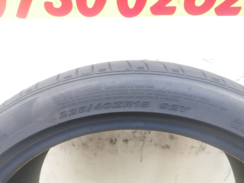 225/40/18 92y, 2*Nexen Vara dot 2224