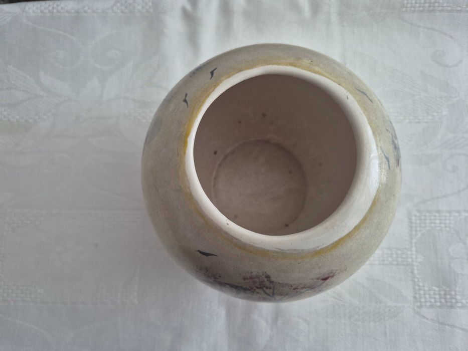 Vaza sferica de ceramica pictata manual