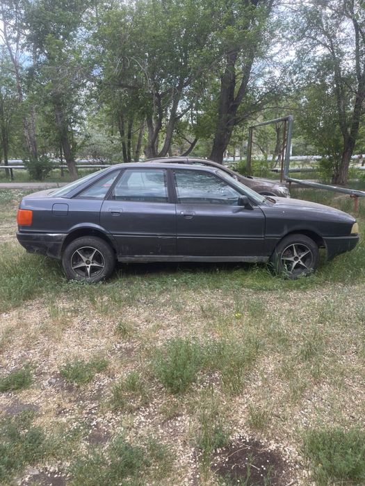 Продается  Ауди 80