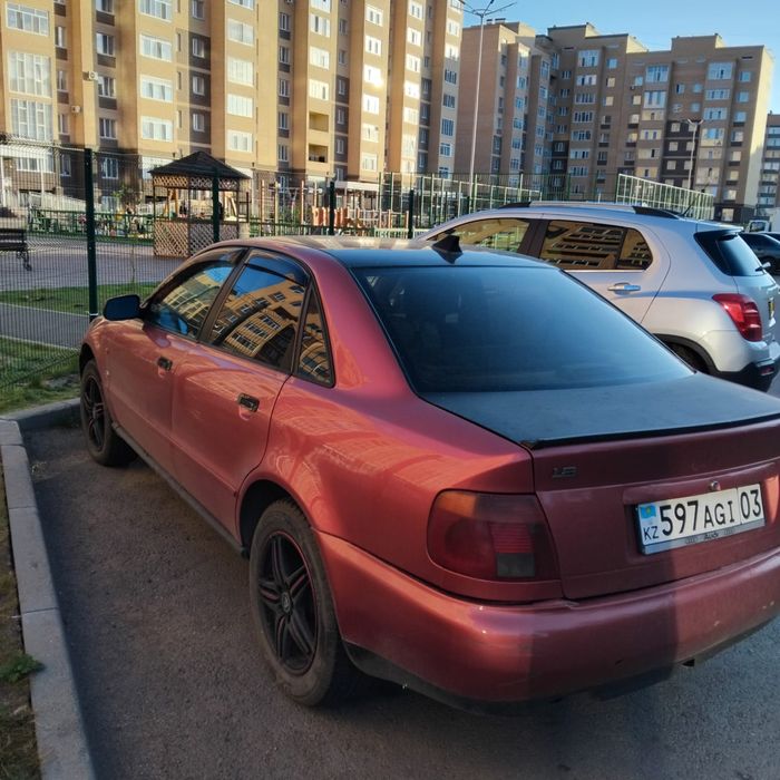 Продам ауди А-41,8