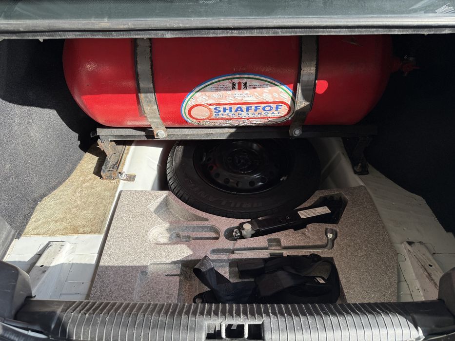 Срочно сотилади!!!