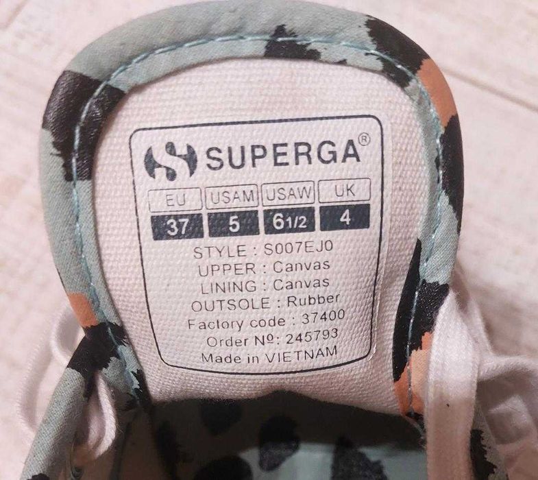 Teniși damă Superga nr 37 ( 23,3 cm interior )